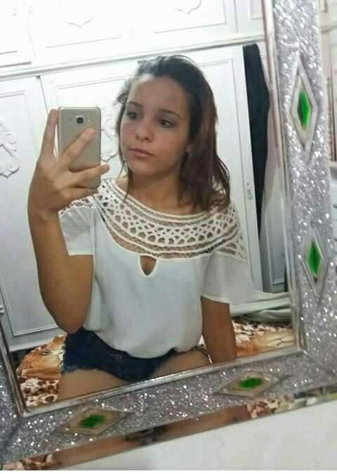 Karina Sex - Girl, 15, kills herself after 'ex-boyfriend posted intimate pictures of her  online' â€“ MetroNews NG
